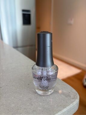 Morgan Taylor Clear Fast-Dry Nail Top Coat - Need for Speed